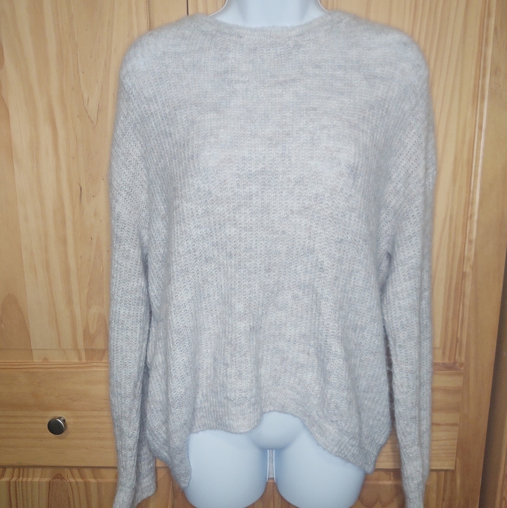 Lumiere Sweater